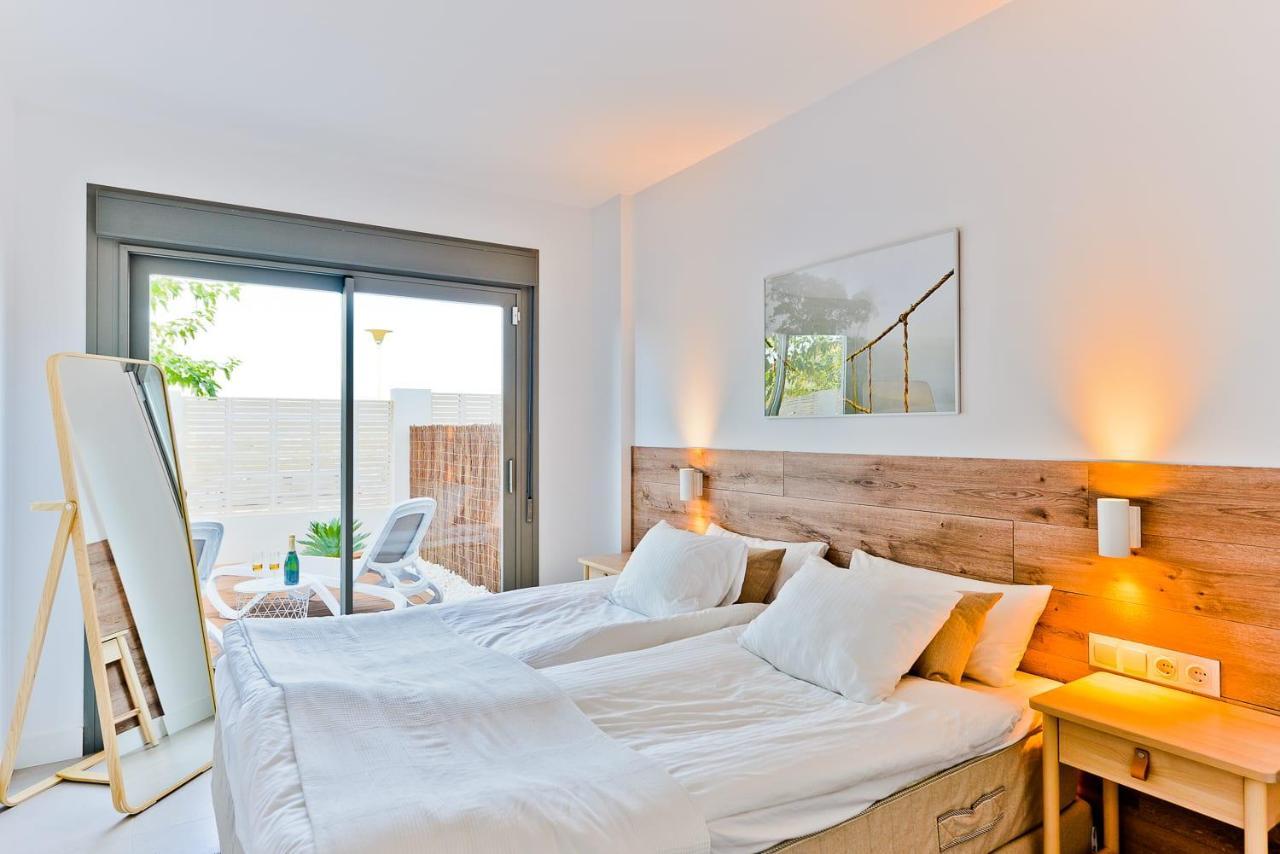 Baviera Hills 59 Apartman Caleta De Velez Kültér fotó