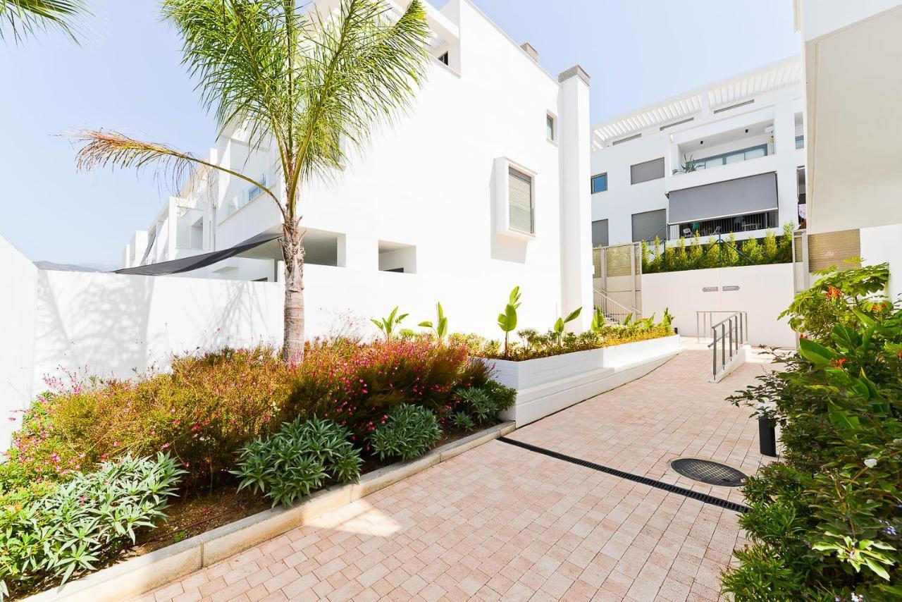 Baviera Hills 59 Apartman Caleta De Velez Kültér fotó
