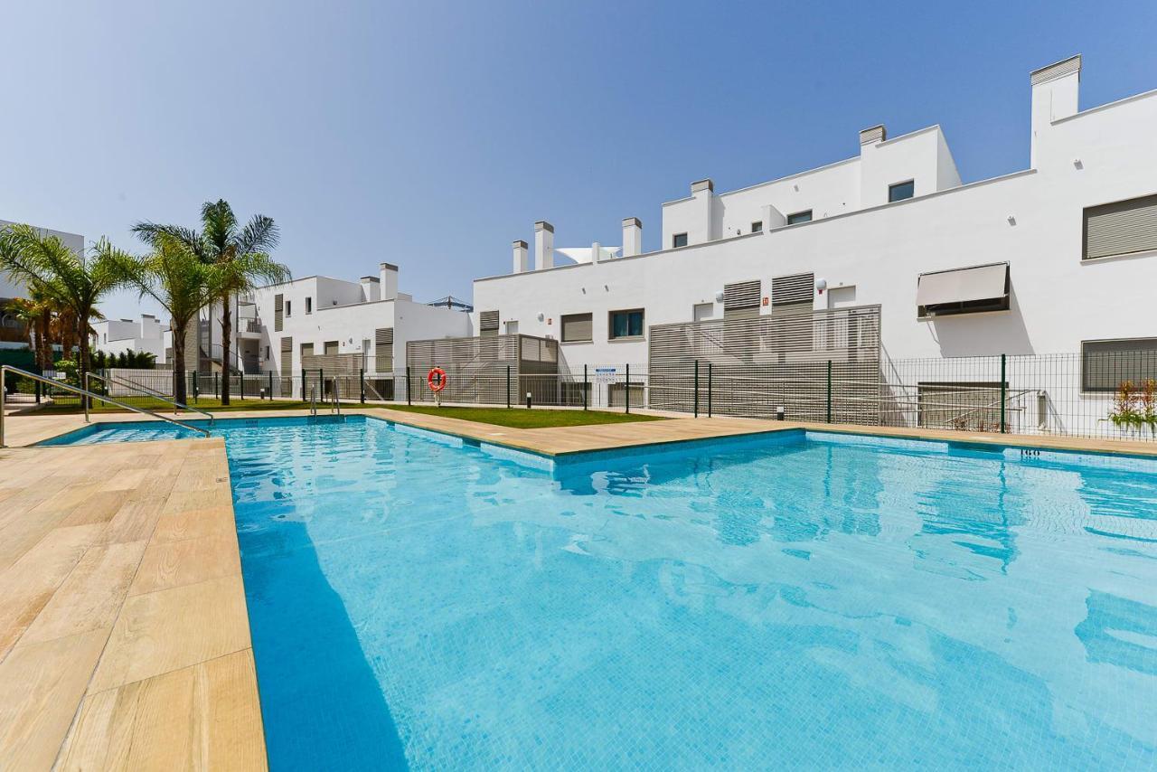 Baviera Hills 59 Apartman Caleta De Velez Kültér fotó